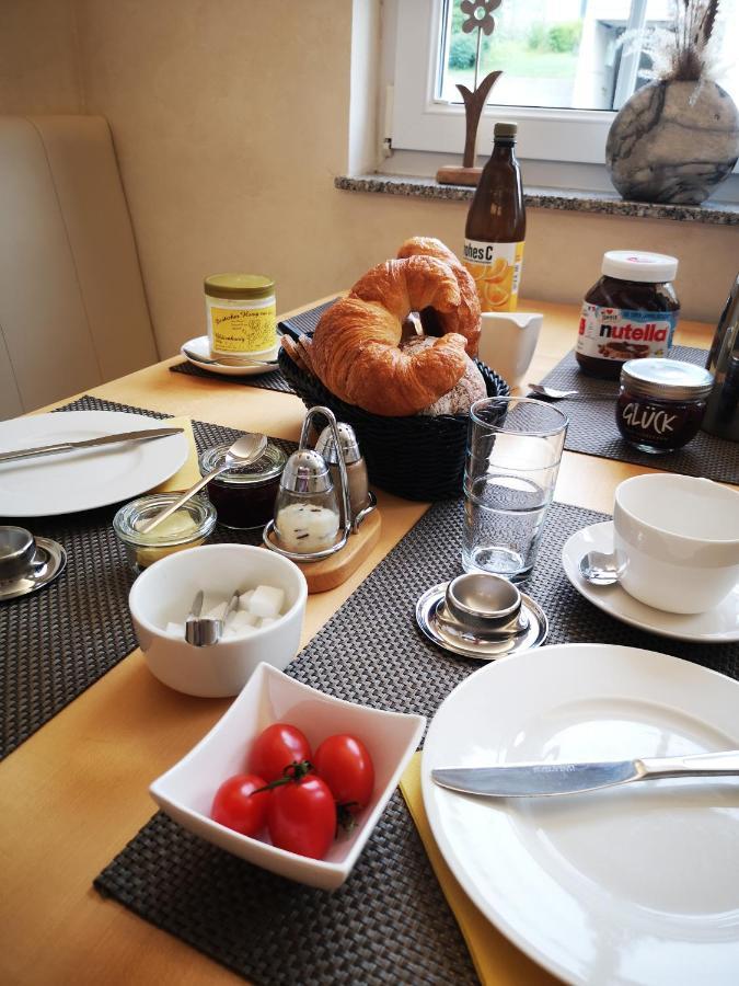 Hotel Haus Marvin à Dottingen  Extérieur photo